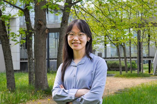 Yang LI